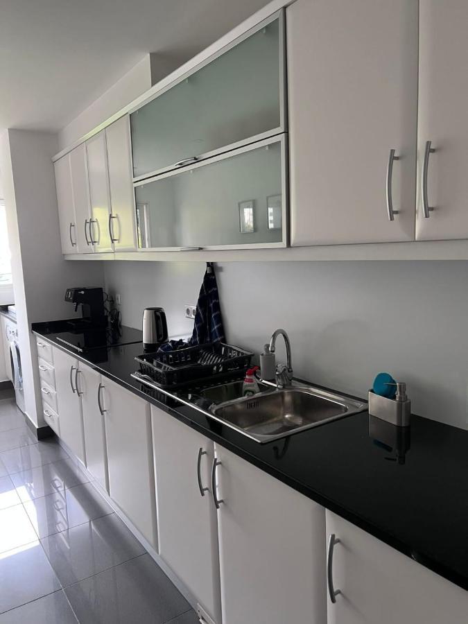 Cristinas 2 Bedroom Apartment Canico Eksteriør bilde